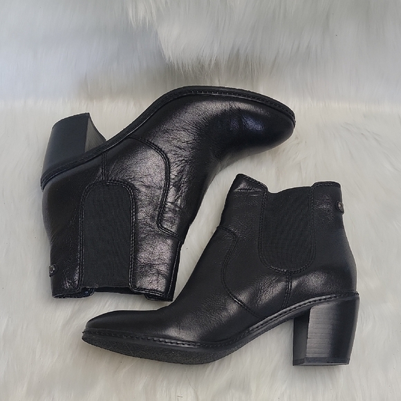 Anne Klein Shoes - ANNE KLEIN Bunty Black Leather Western Preppy Block Heel Chelsea Ankle Bootie 7M